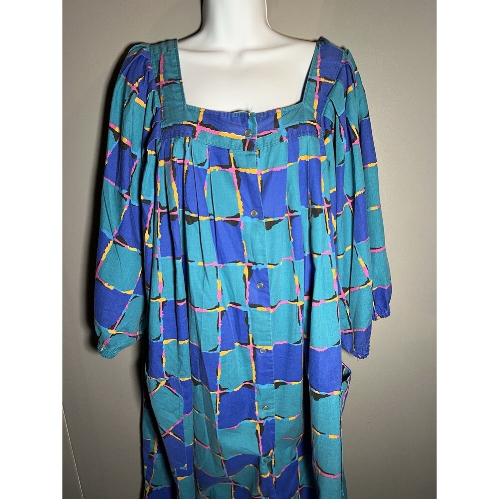90s Nostalgic‎ Women’s XL Button Up Puff Sleeve Night Gown/ Robe